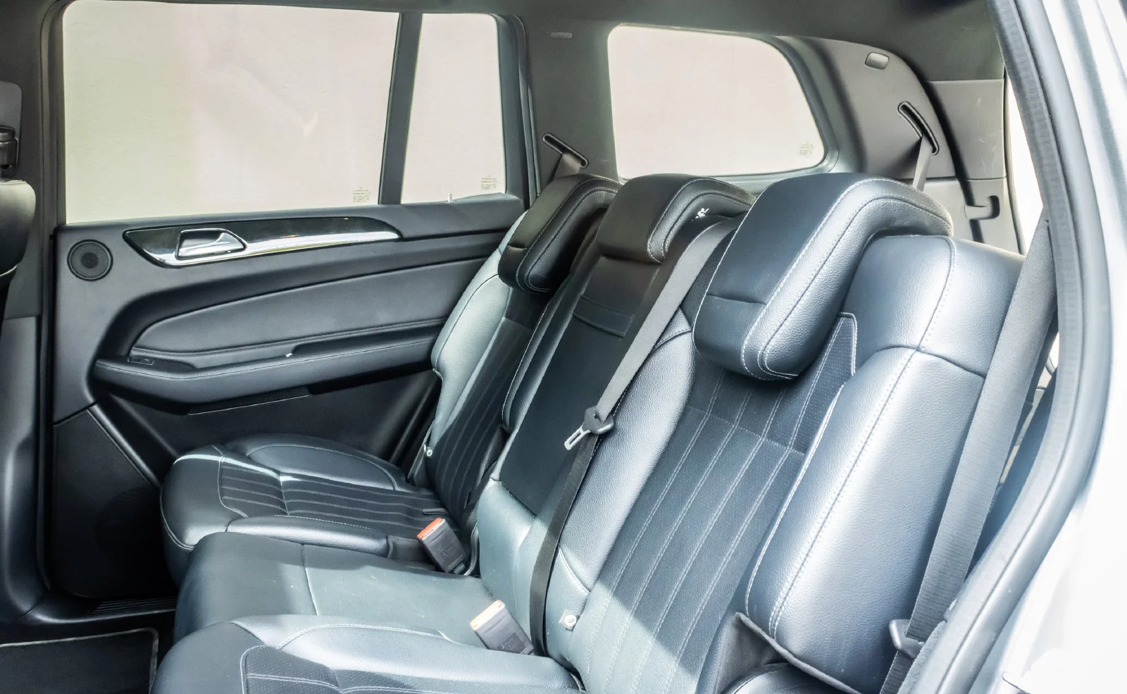 Used 2019 Gray Mercedes-Benz GLS 450 image 13