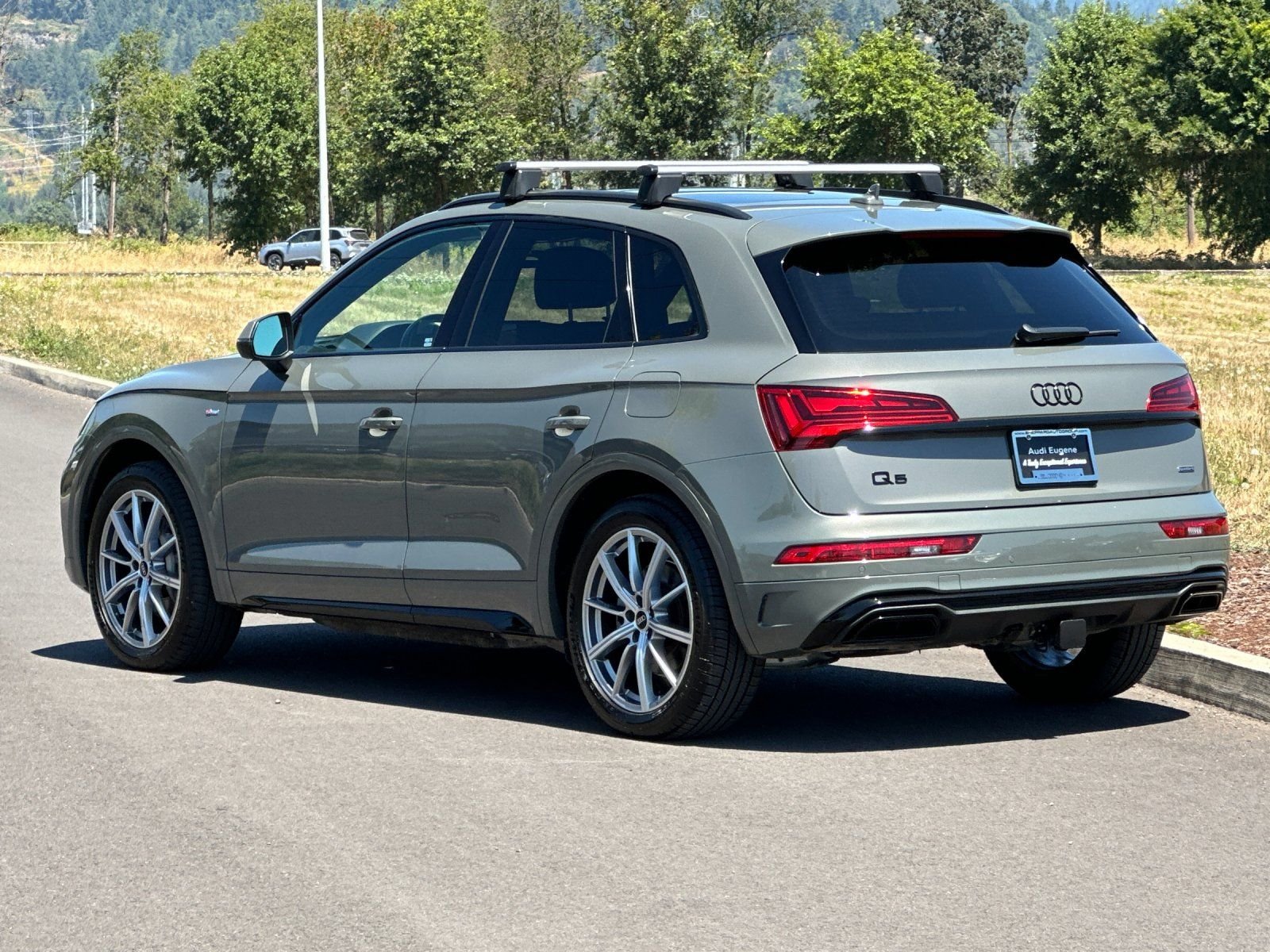 Used 2023 Gray Audi 55 Premium image 5