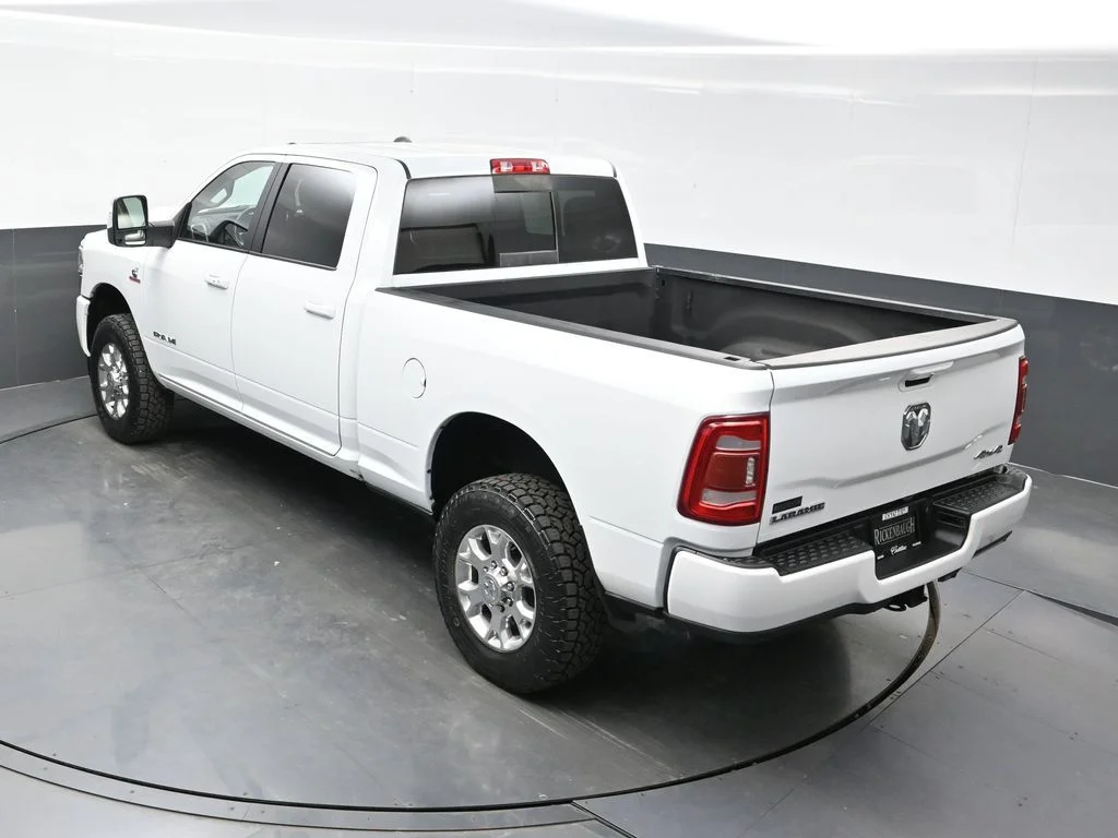 Used 2023 White Ram Laramie image 33