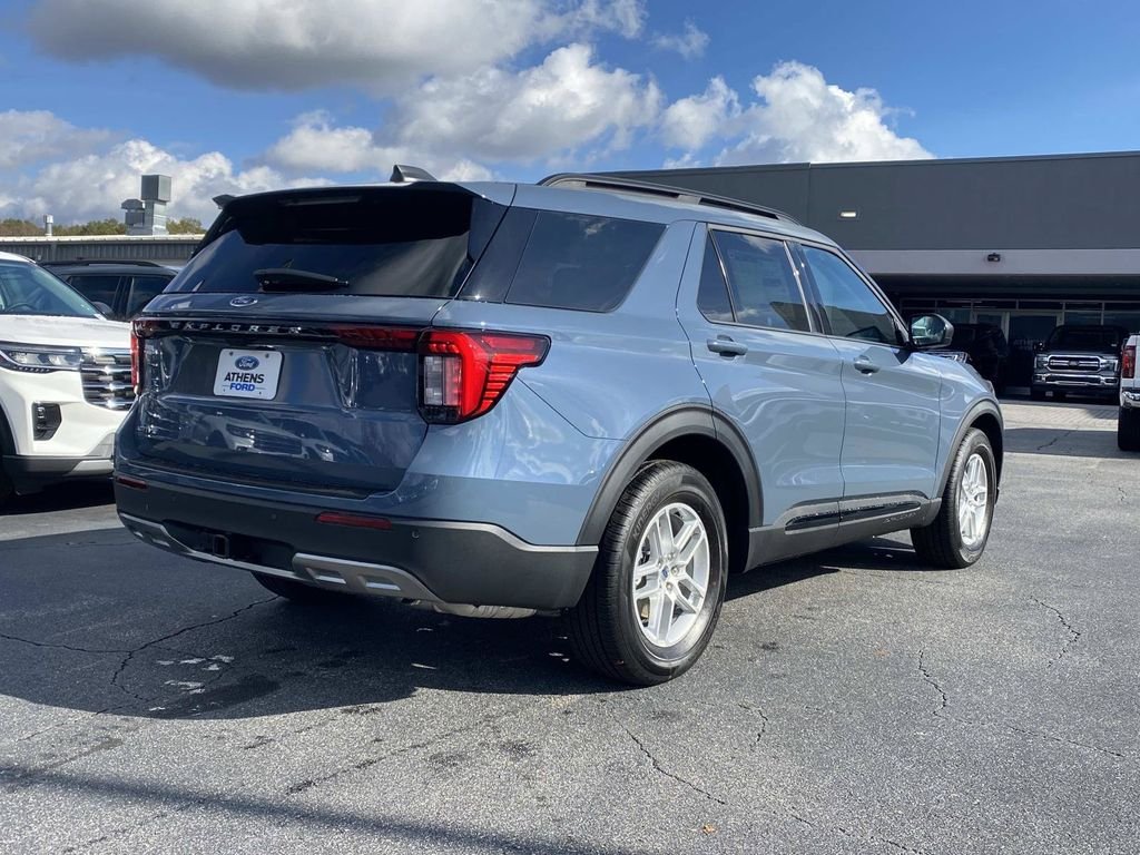 New 2026 Vapor Blue Metallic Ford Active image 3