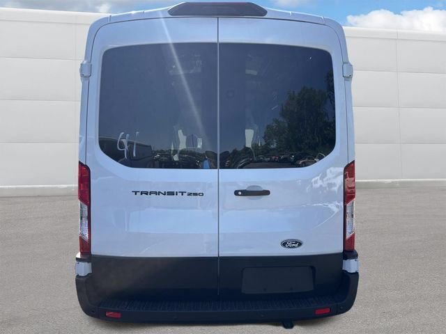 New 2026 Oxford White Ford Cargo Van image 3