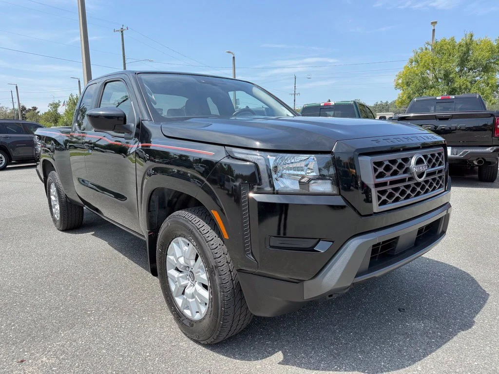 2023 Nissan Frontier