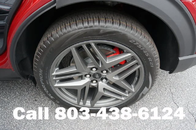 New 2027 Ruby Red Metallic Tinted Clearcoat Ford ST-Line image 14