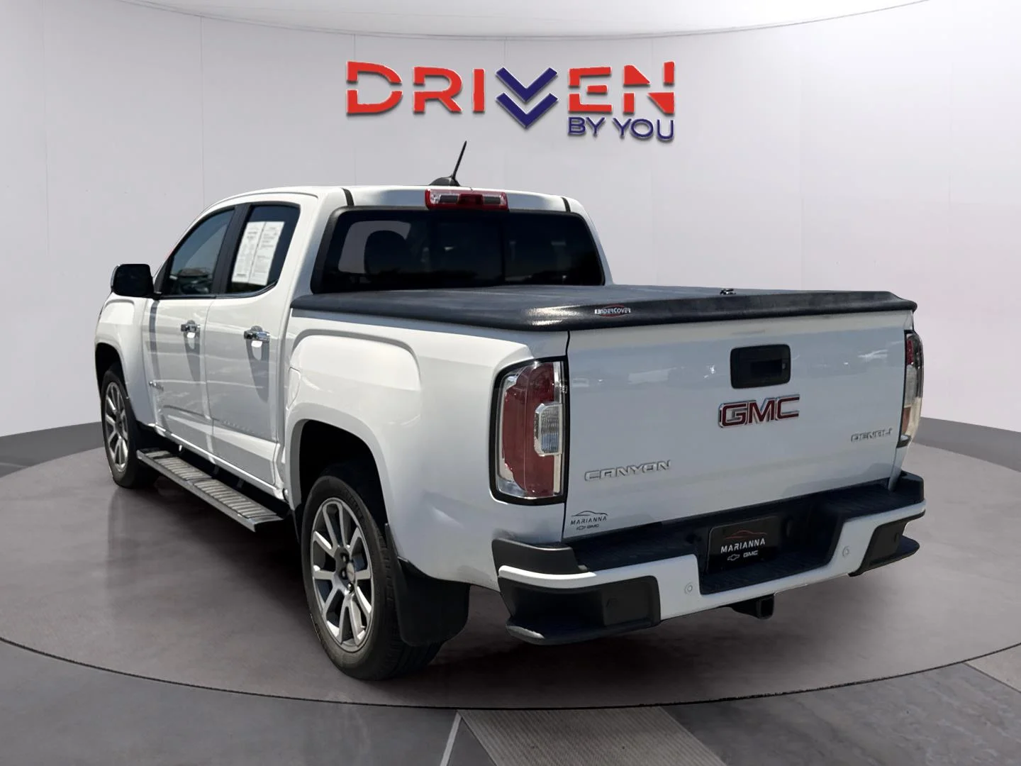 Used 2020 SUMMIT WHITE GMC 4WD Denali image 3