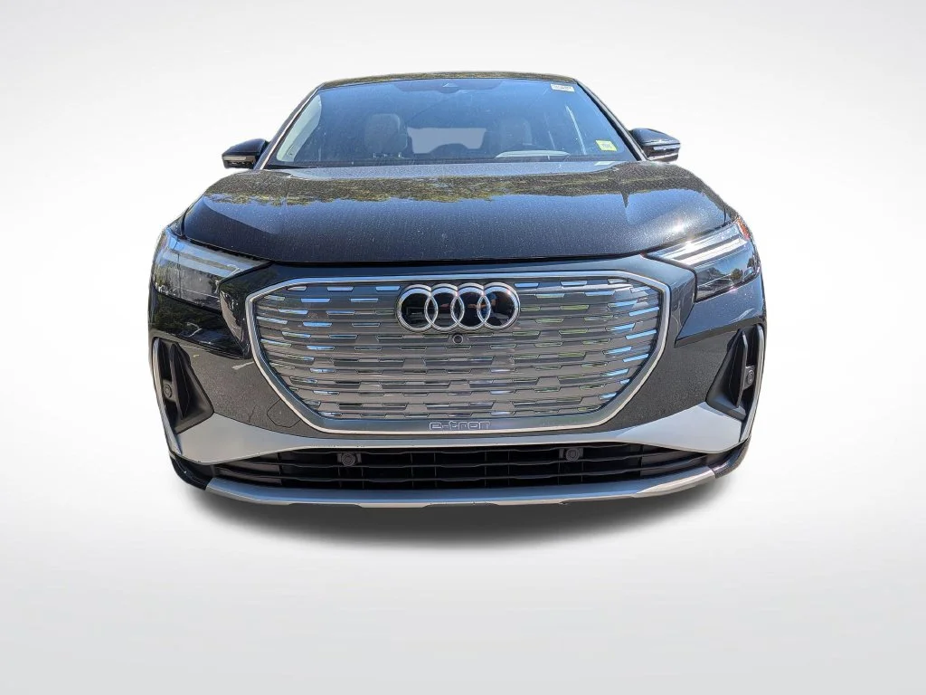 Used 2023 Black Audi Premium Plus image 9