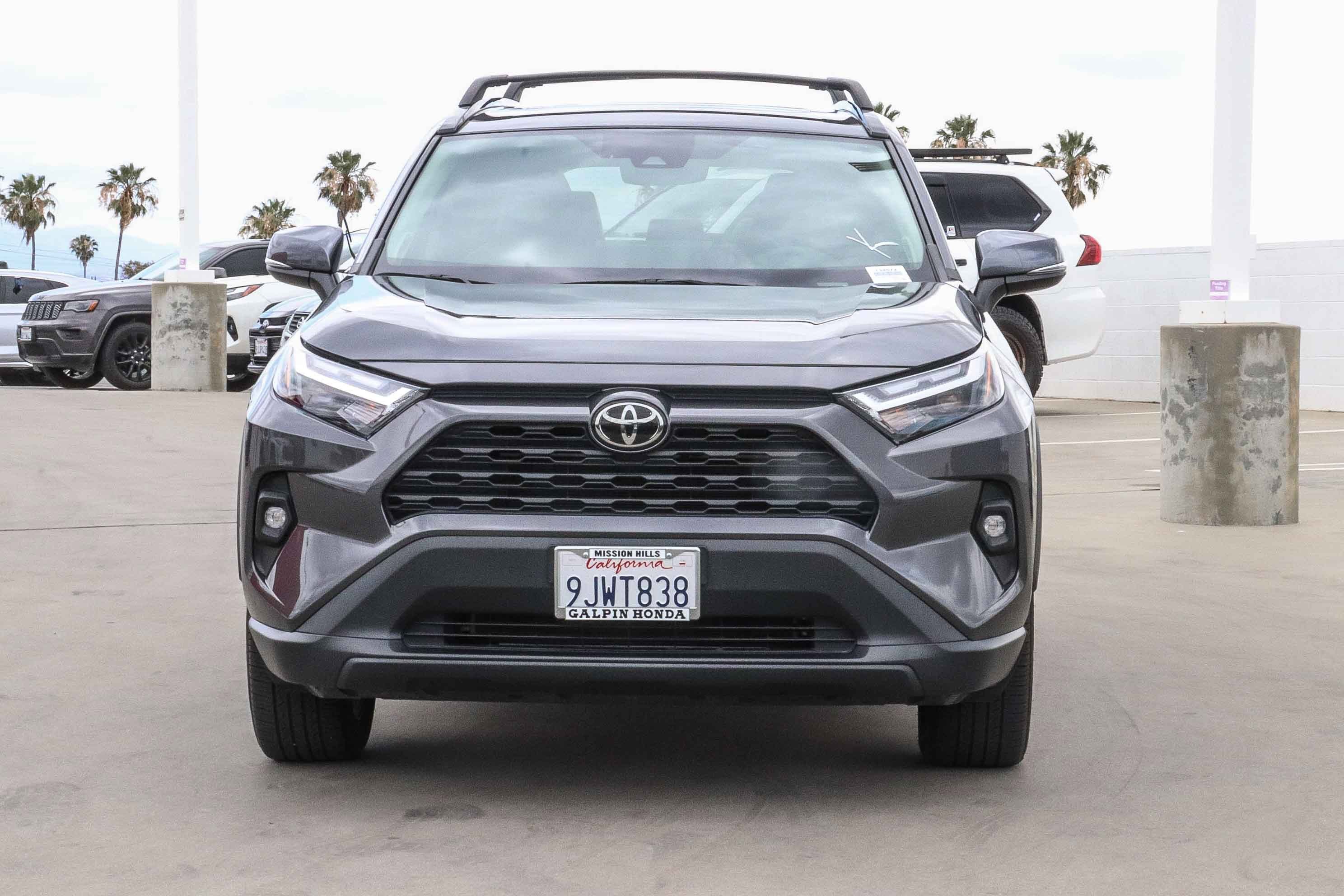 Used 2024 Magnetic Gray Metallic Toyota XLE Premium image 2