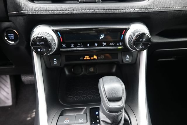 Used 2025 White Toyota XLE image 7