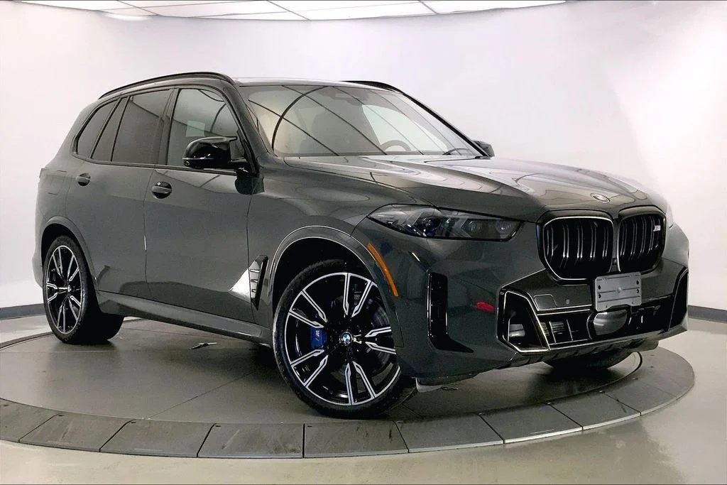 2024 BMW X5 M60i's photo