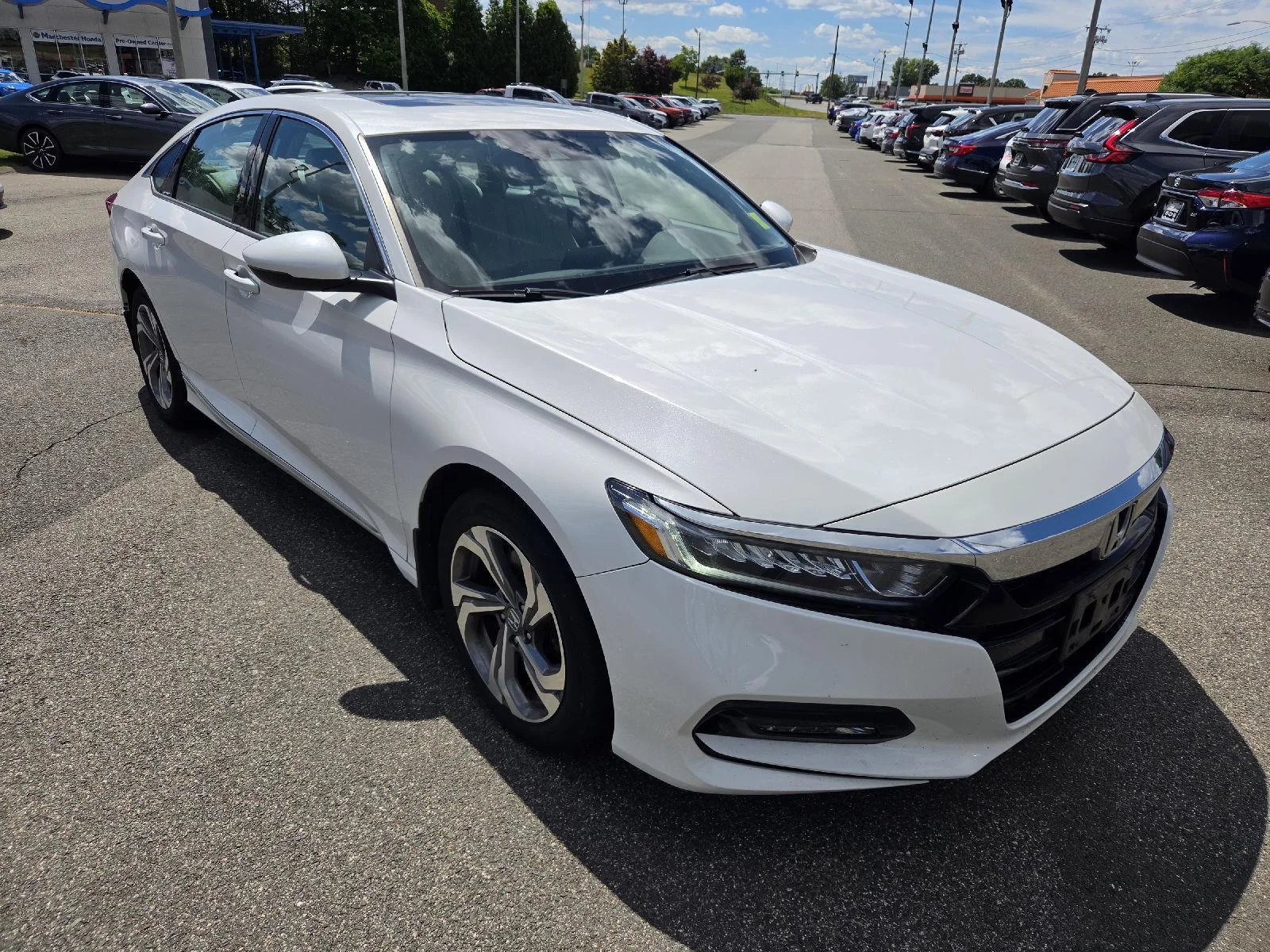 Used 2018 Champagne Frost Pearl Honda EX-L Navi 2.0T image 1