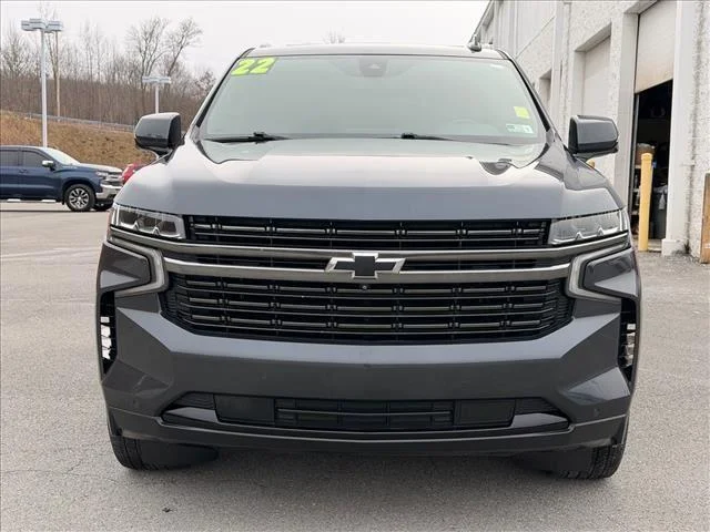 Used 2022 Evergreen Gray Metallic Chevrolet RST image 9