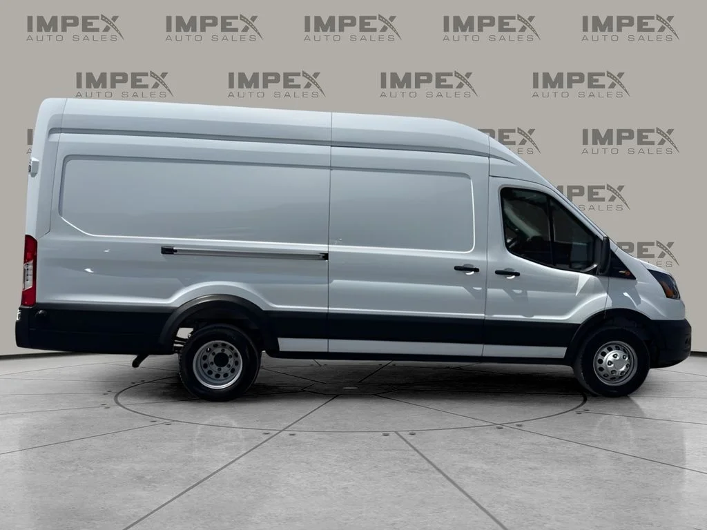 Used 2026 White Ford Base image 6