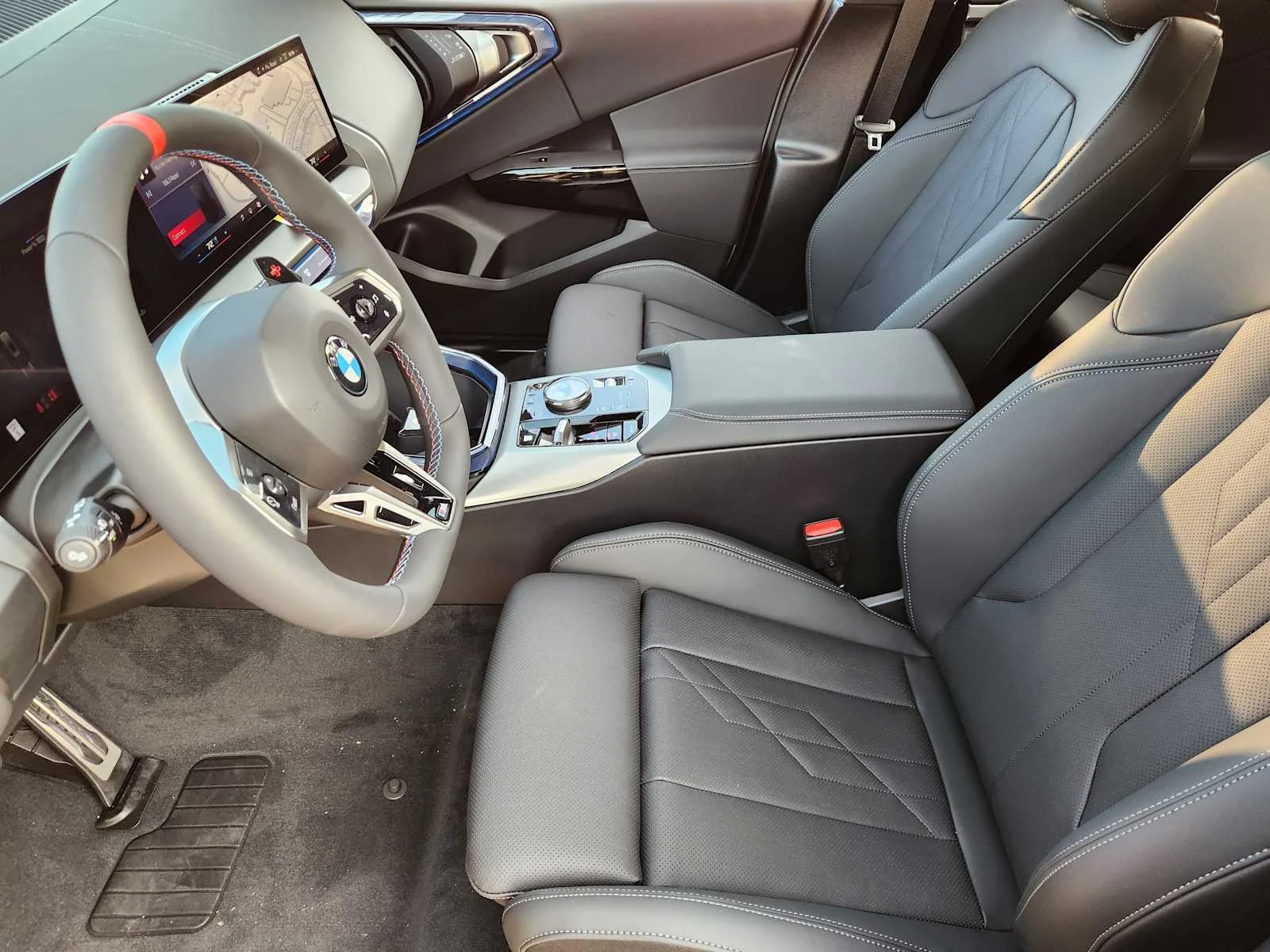 New 2026 Brooklyn Grey Metallic BMW M50 xDrive image 4