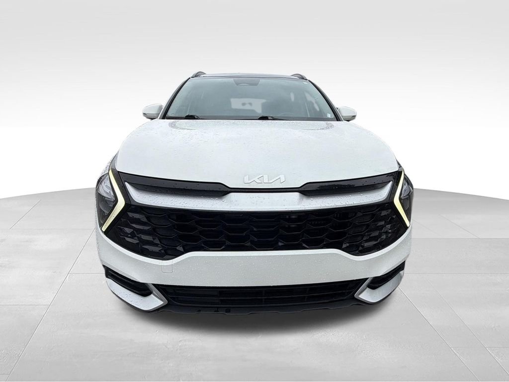 Used 2023 White Kia EX image 26