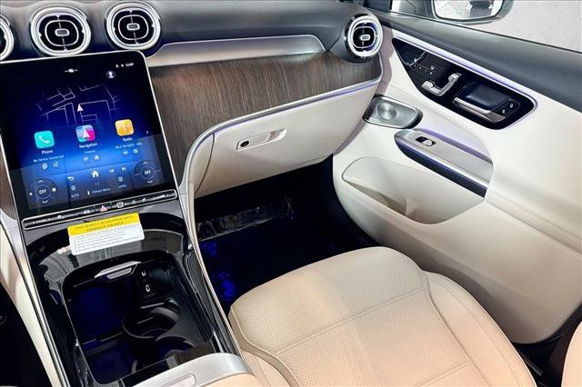 New 2026 Polar White Mercedes-Benz GLC 300 image 51
