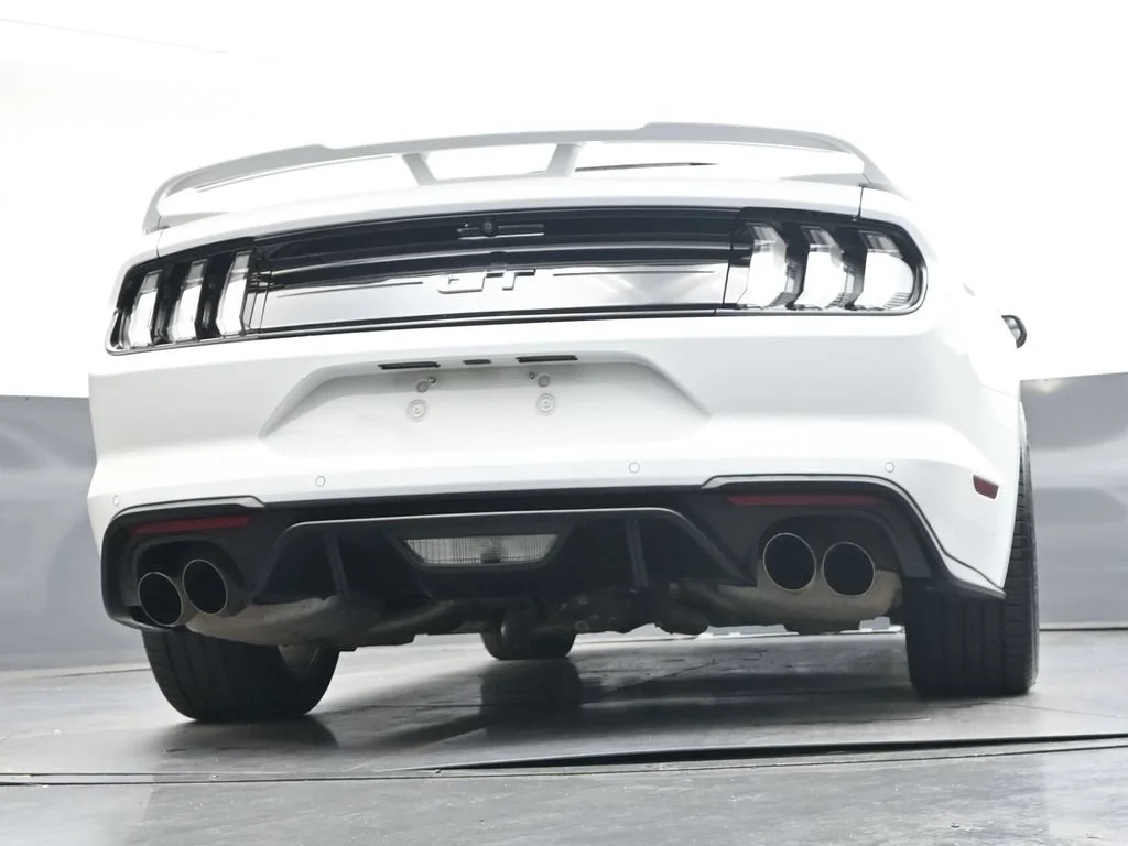 Used 2020 White Ford GT image 34