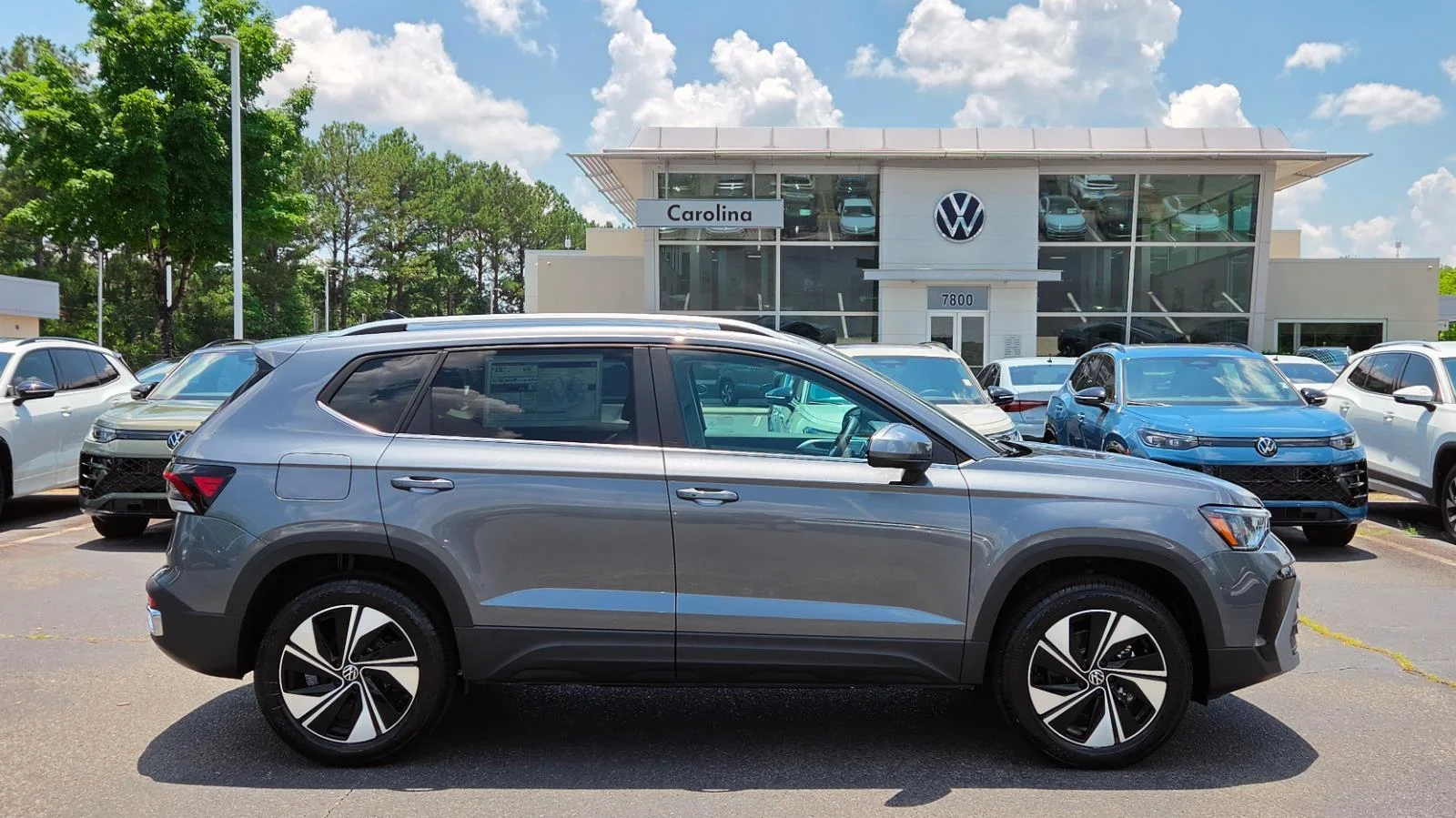 New 2026 GRAY Volkswagen SE image 3