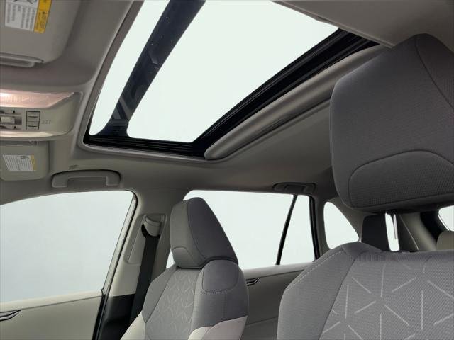Certified Used 2025 SILVER SKY METALLIC Toyota  image 25