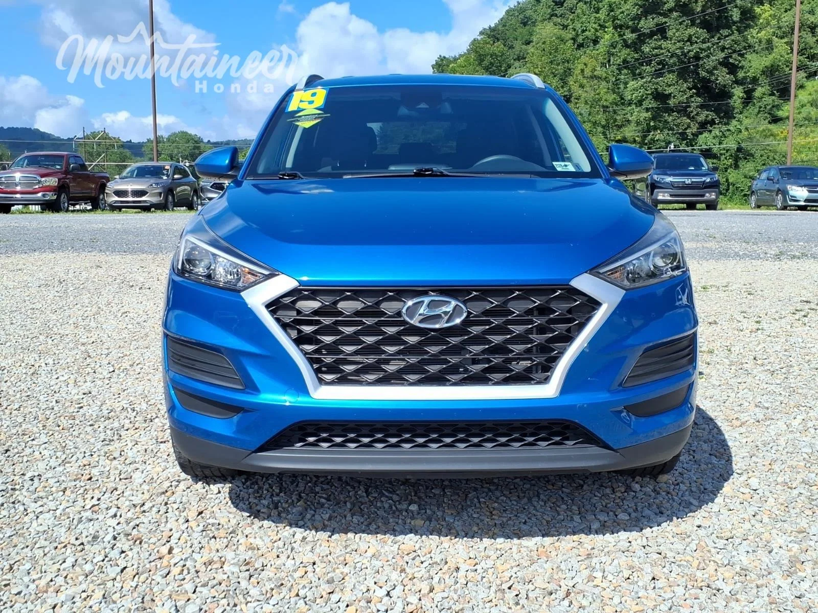 Used 2019 Aqua Blue Hyundai Value image 2