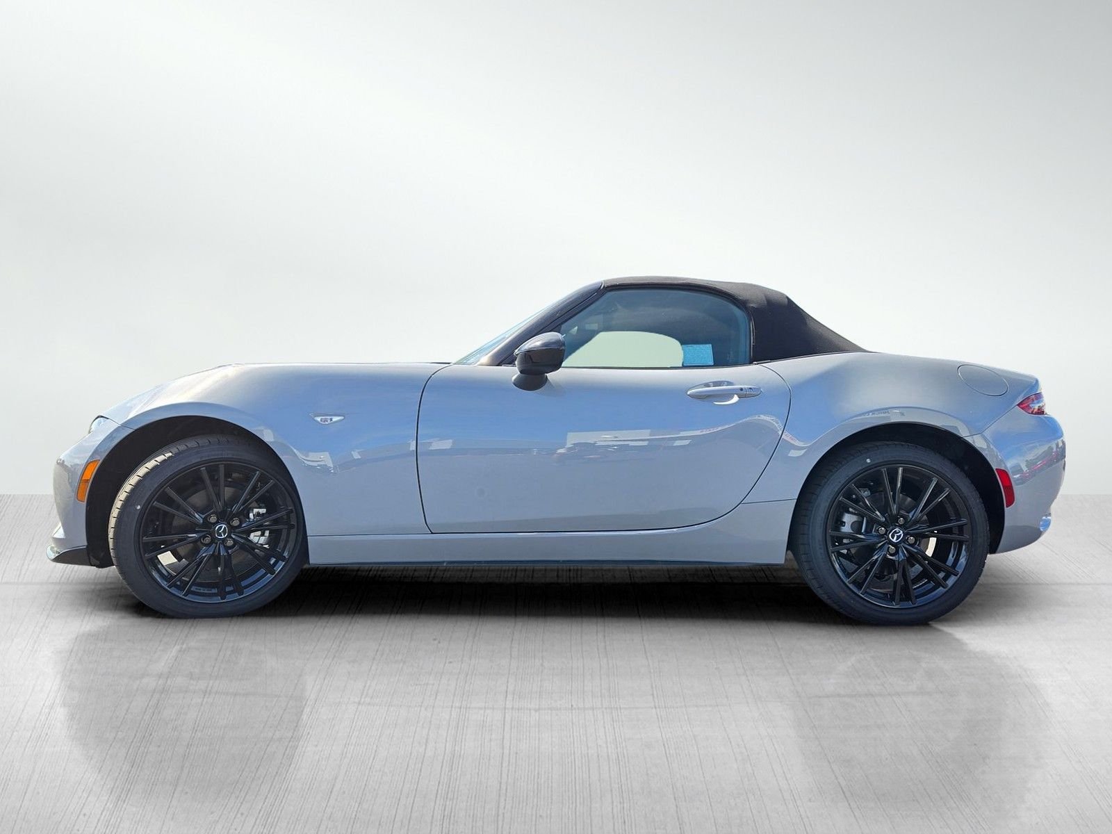 2025 Mazda MX-5 Miata Club - Photo 7