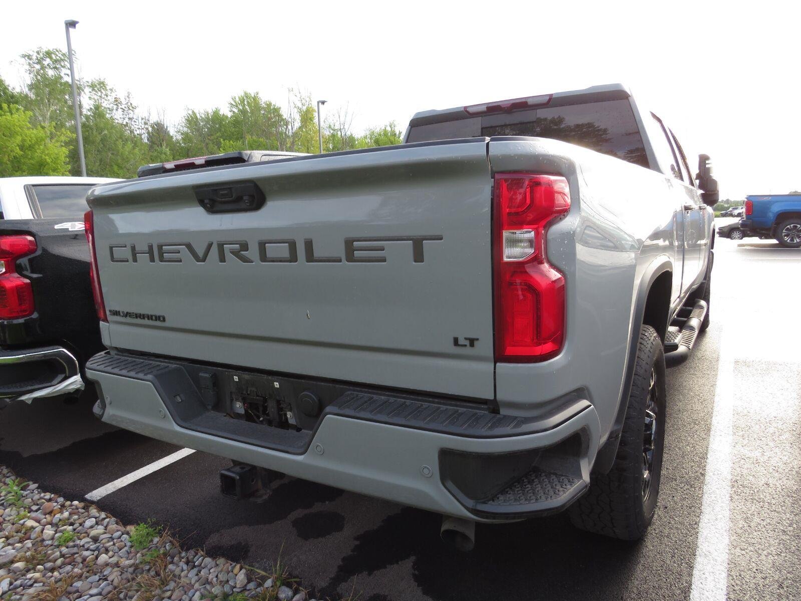 Used 2024 Slate Gray Metallic Chevrolet LT image 8