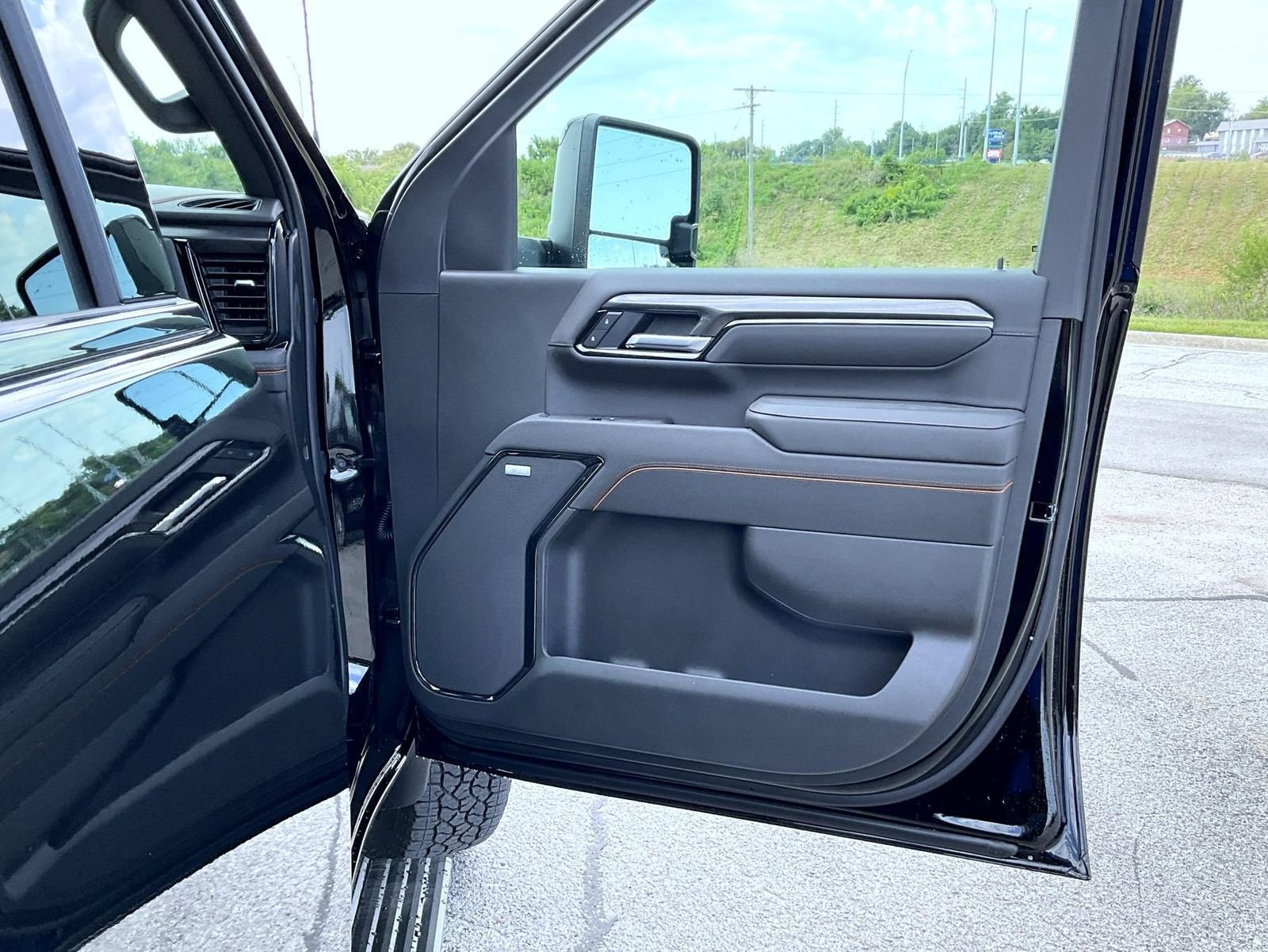 2026 GMC Sierra 2500HD AT4 - Photo 16