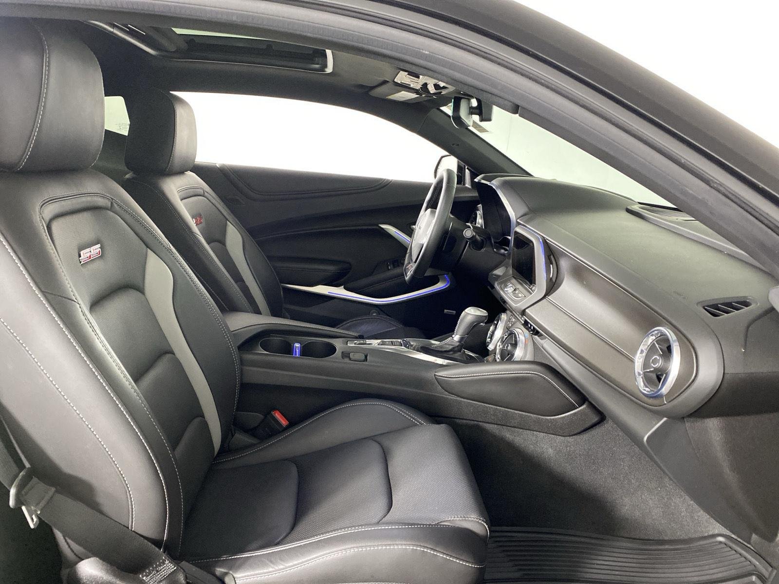 Used 2018 Black Chevrolet 2SS image 26