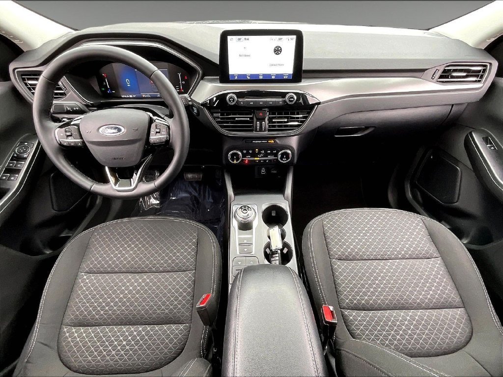 Used 2024 Black Metallic Ford Active image 20