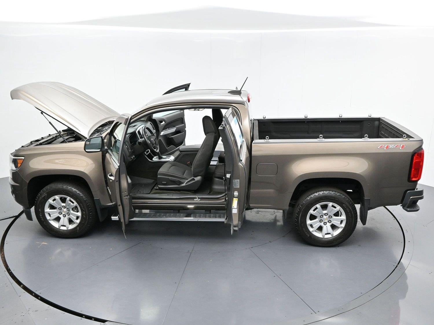 Used 2015 Brownstone Metallic Chevrolet 4WD LT image 48