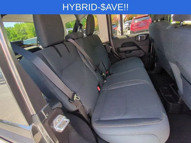 Used 2025 Gray Jeep Sahara 4xe image 31