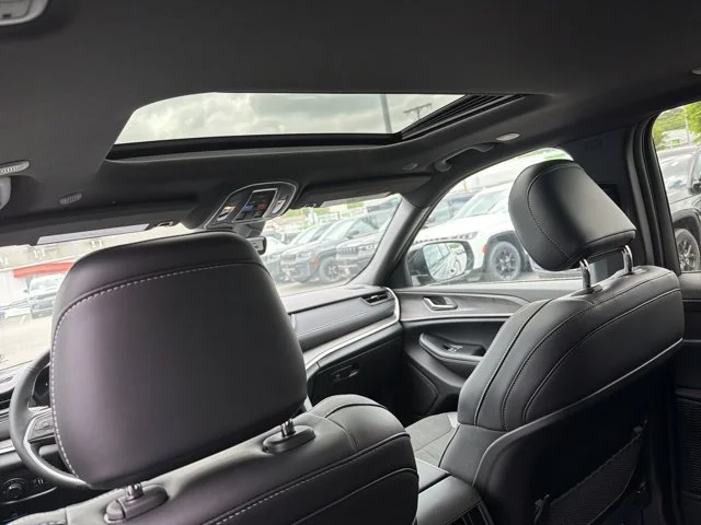 New 2026 Black Jeep Altitude image 9