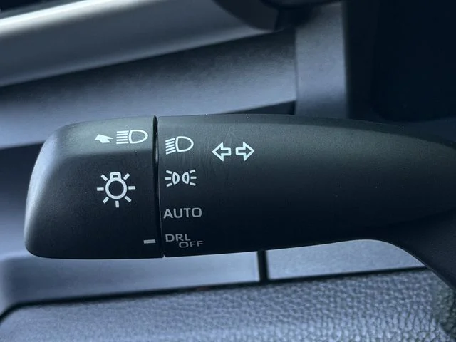Used 2026 Silver Toyota SR image 22
