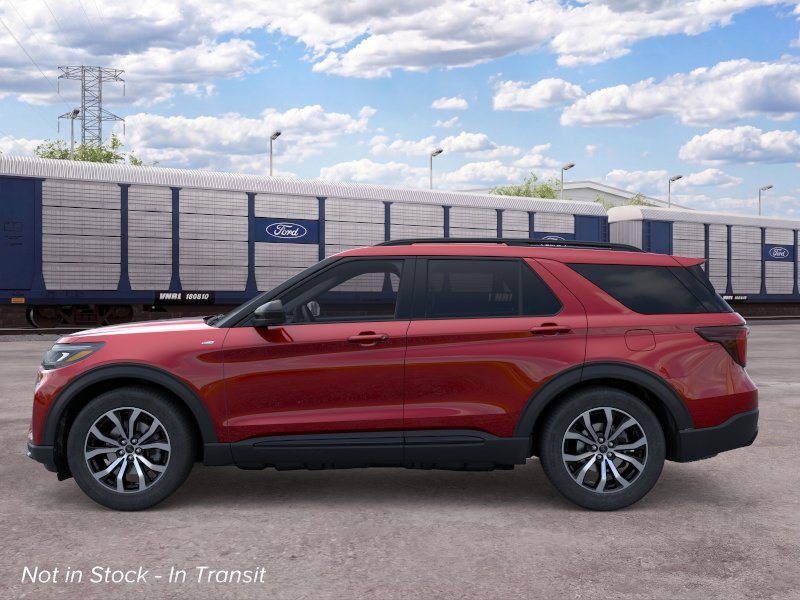 New 2026 Rapid Red Metallic Tinted Clearcoat Ford ST-Line image 3