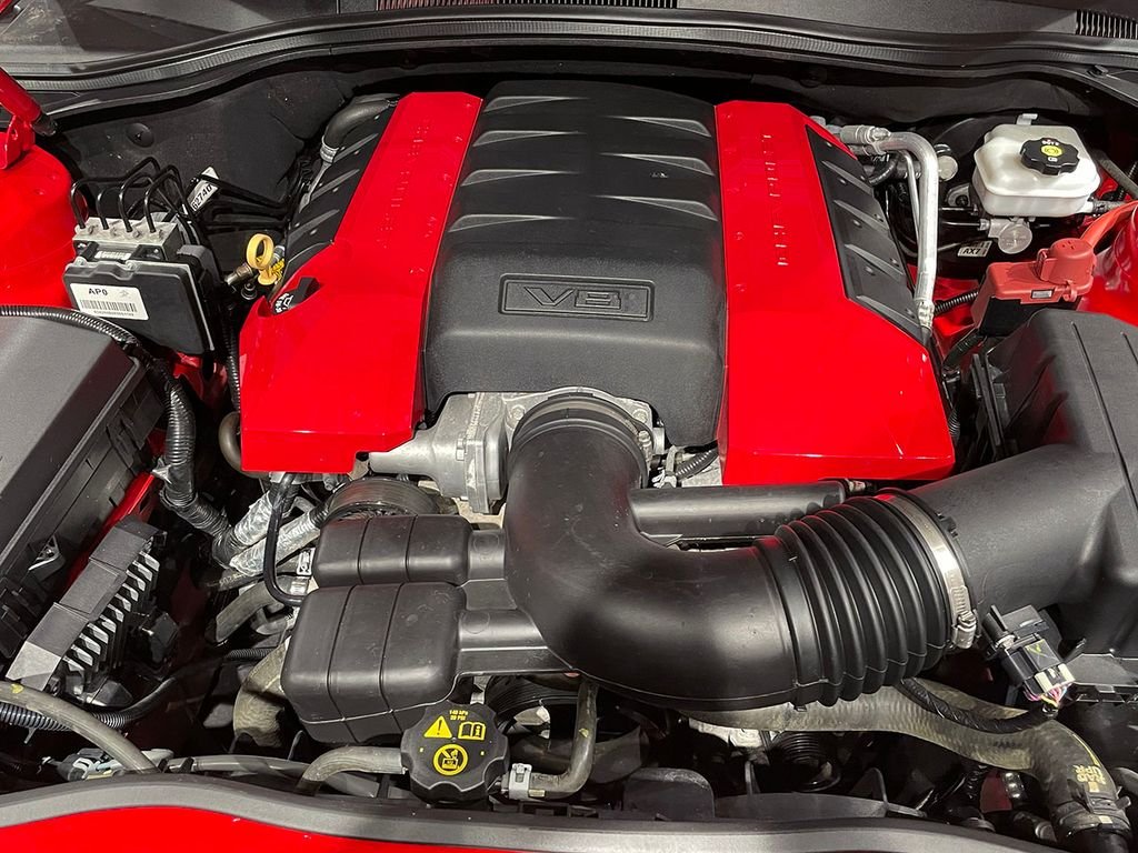 Used 2015 Red Chevrolet SS image 44
