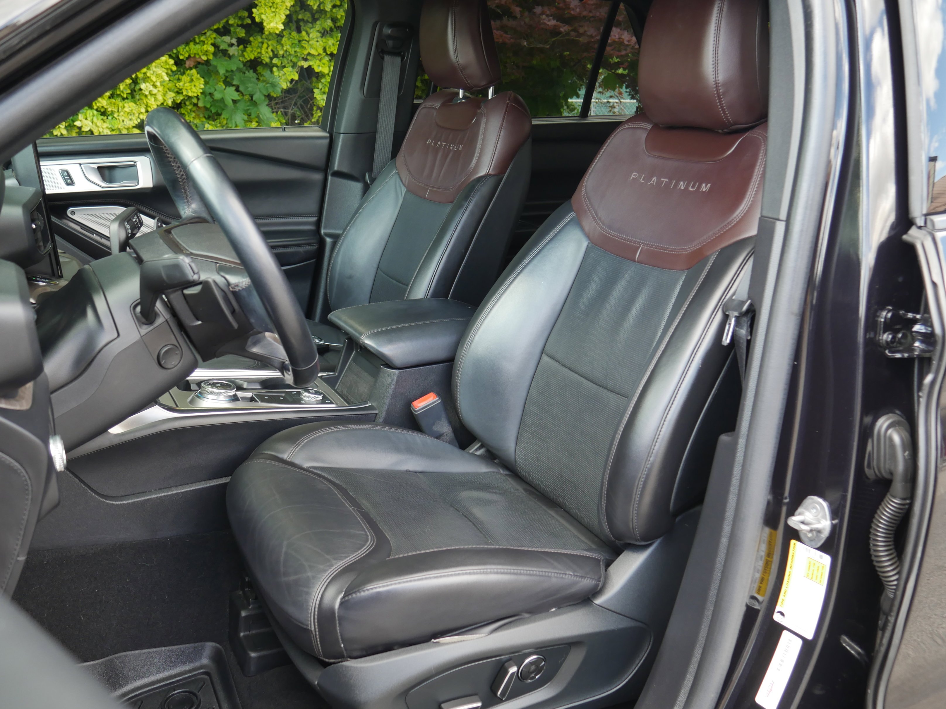 Certified Used 2020 Black Metallic Ford Platinum image 34
