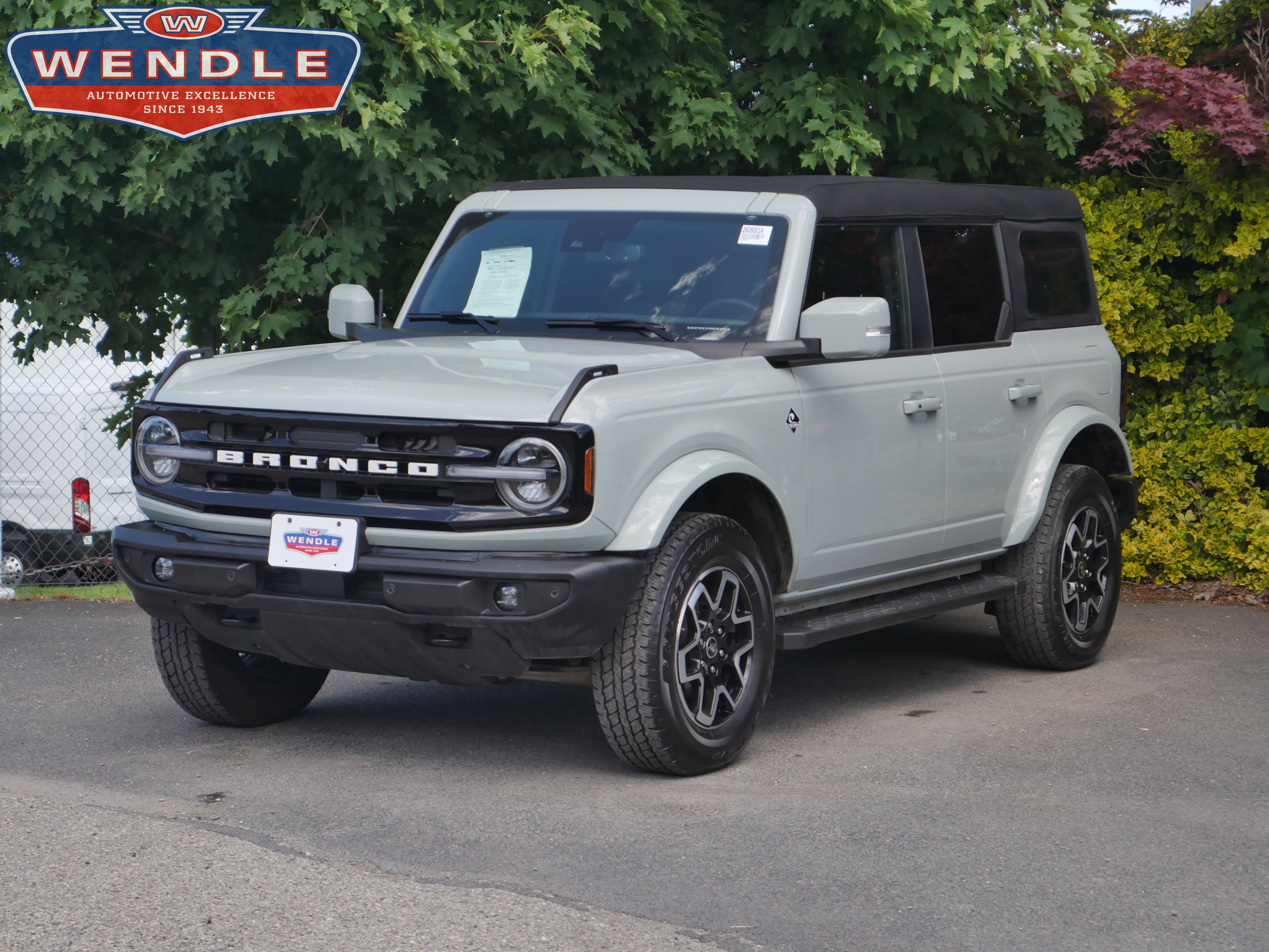 2024 Ford Bronco Outer Banks 4x4's photo