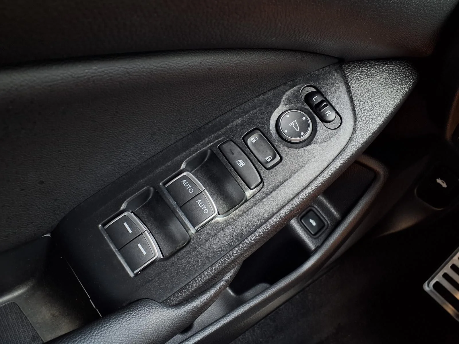 Used 2020 Silver Honda Sport image 25