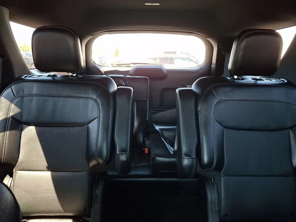 Used 2020 Black Ford Limited image 20