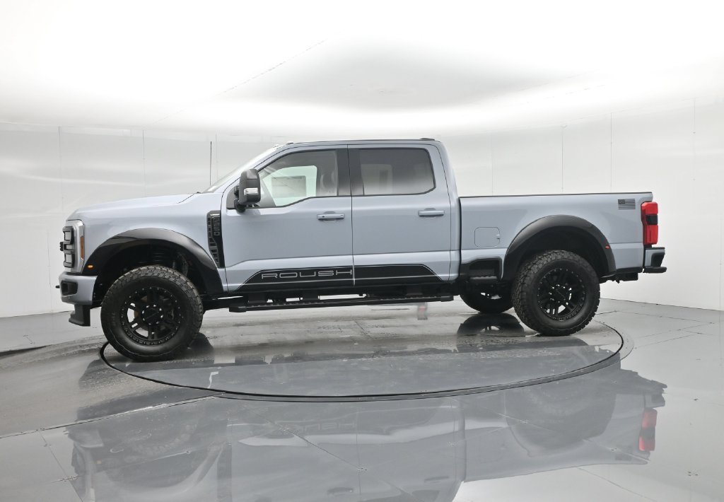 New 2026 Glacier Gray Metallic Tri-Coat Ford Lariat image 33