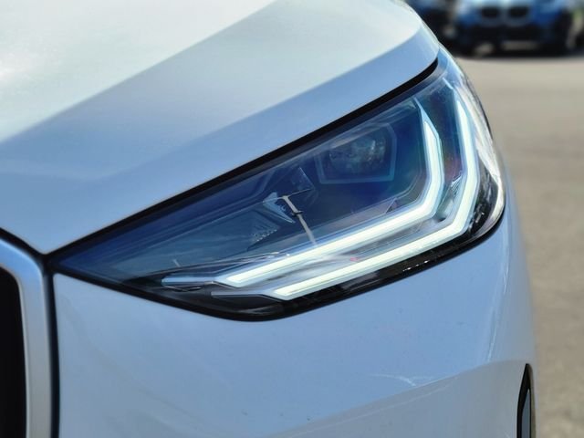 New 2026 White BMW 30 xDrive image 9