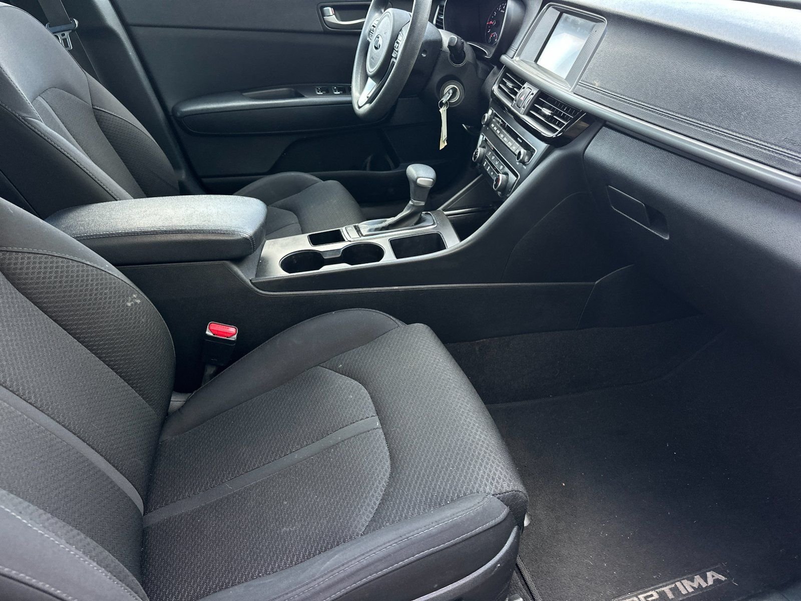 Used 2018 Sangria Kia LX image 13