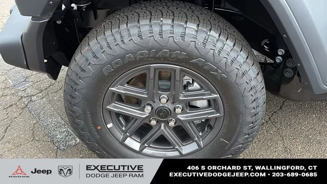 New 2026 Earl Clearcoat Jeep Sport S image 8