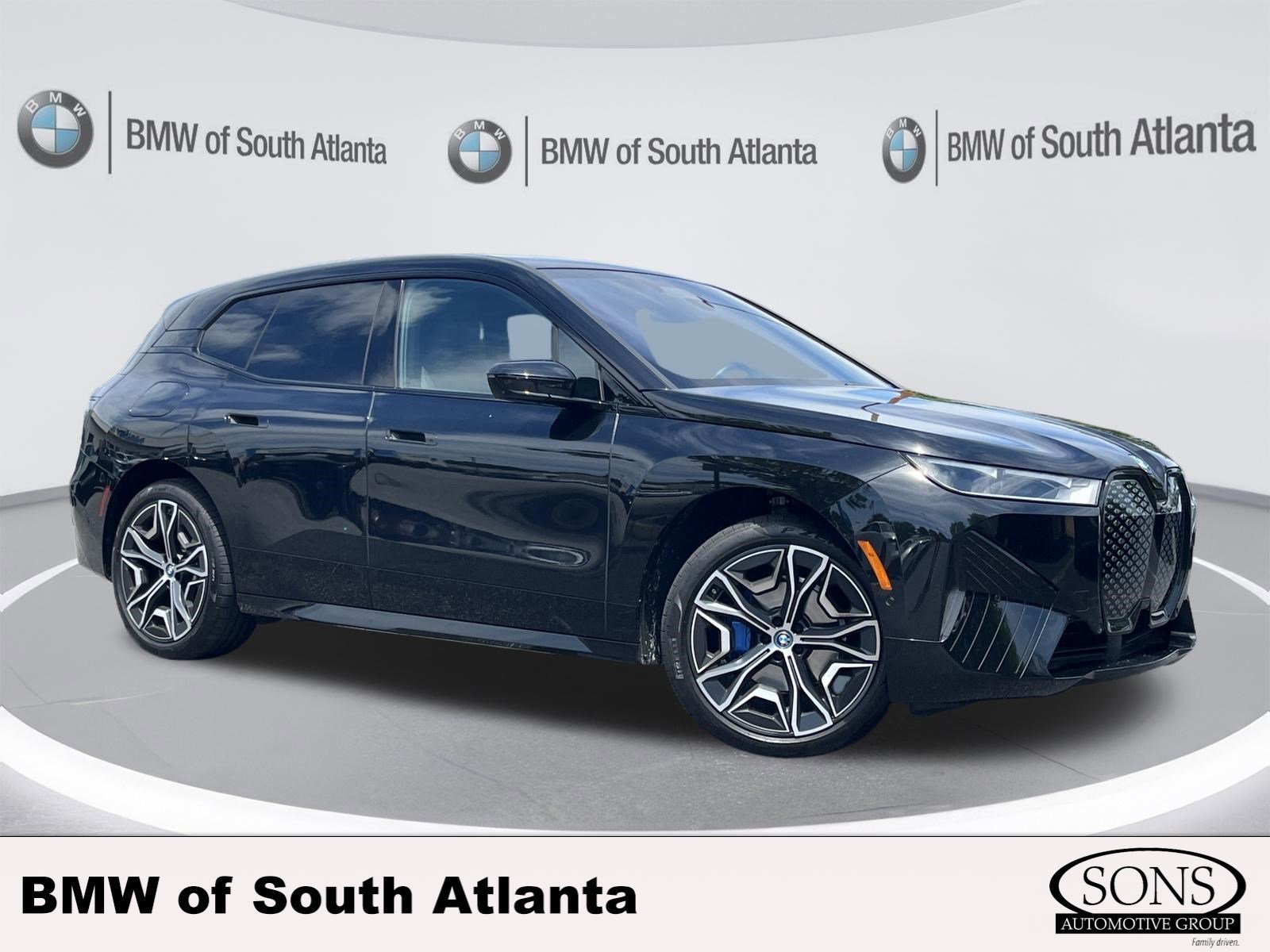 2024 BMW iX xDrive50's photo
