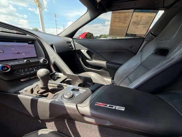 Used 2016 Red Chevrolet Z06 image 20