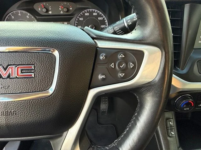 Used 2017 Red GMC SLE-2 image 27