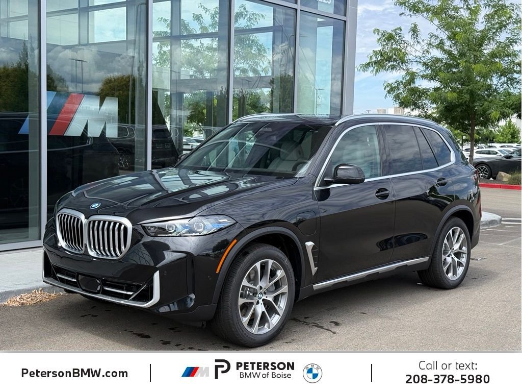 2026 BMW X5 xDrive50e's photo