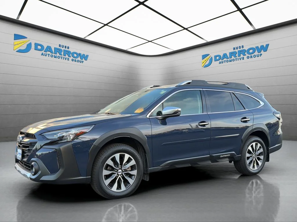 2024 Subaru Outback Touring's photo