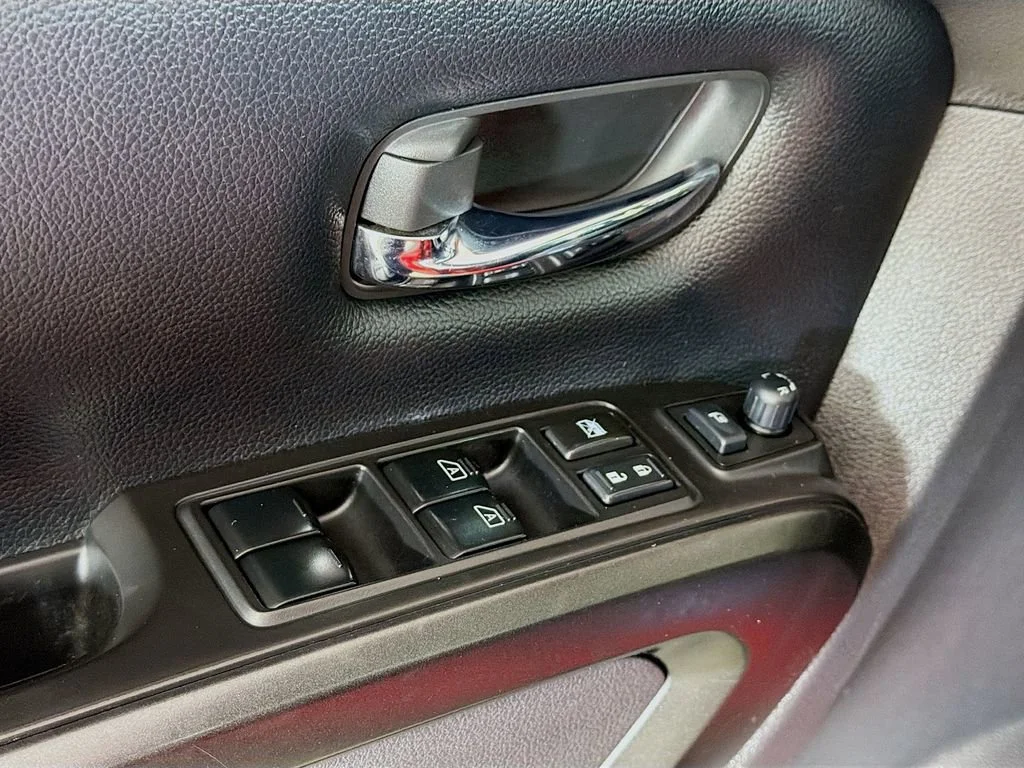 Used 2023  Nissan PRO-4X image 18