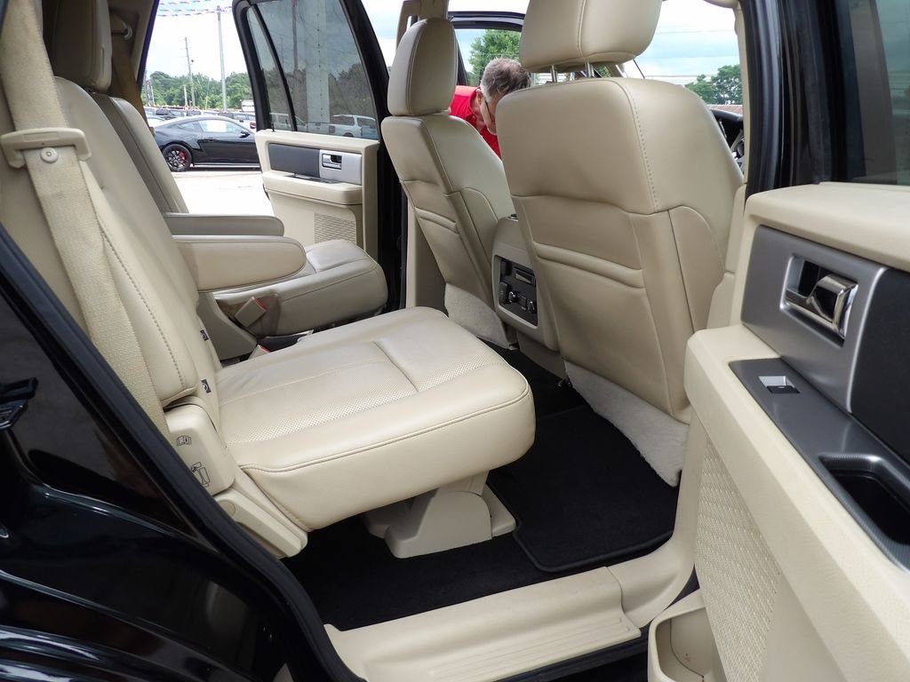 Used 2017 Shadow Black Ford Limited image 13