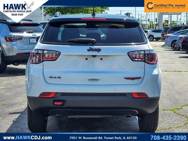 Certified Used 2025 White Jeep Trailhawk image 5