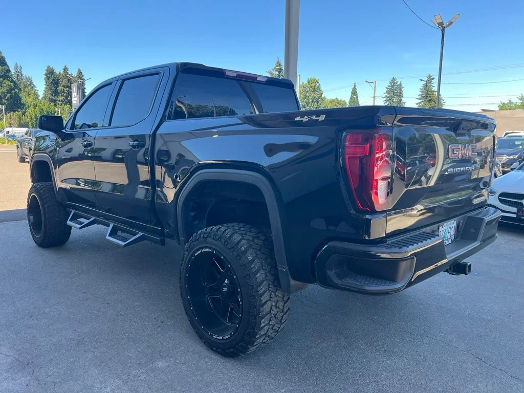 Used 2023 Black GMC Elevation image 5